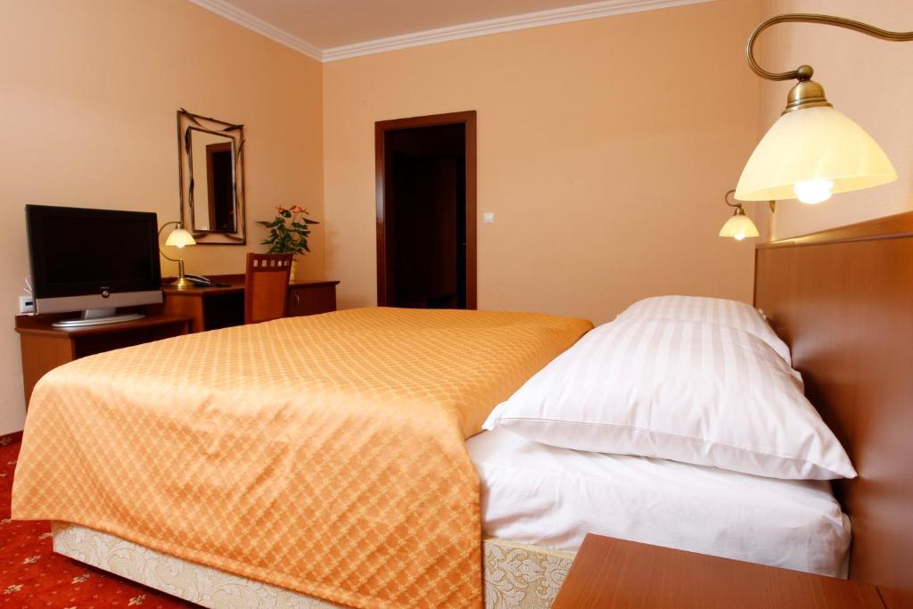 Hotel Majolika Modra Quarto foto