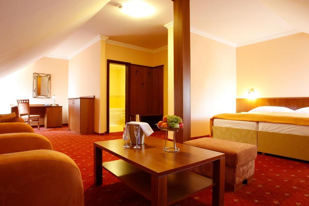 Hotel Majolika Modra Quarto foto